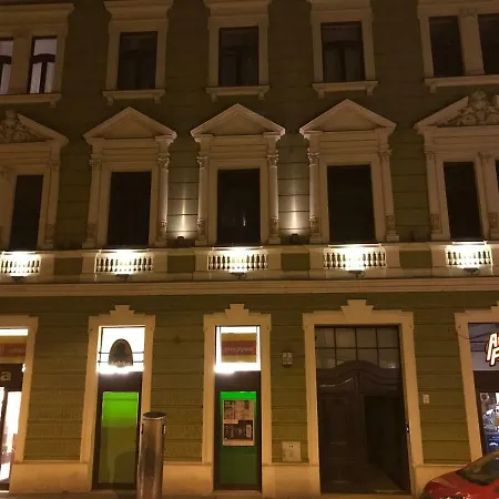 Apartamento Cracow Glam&palace Old Town *